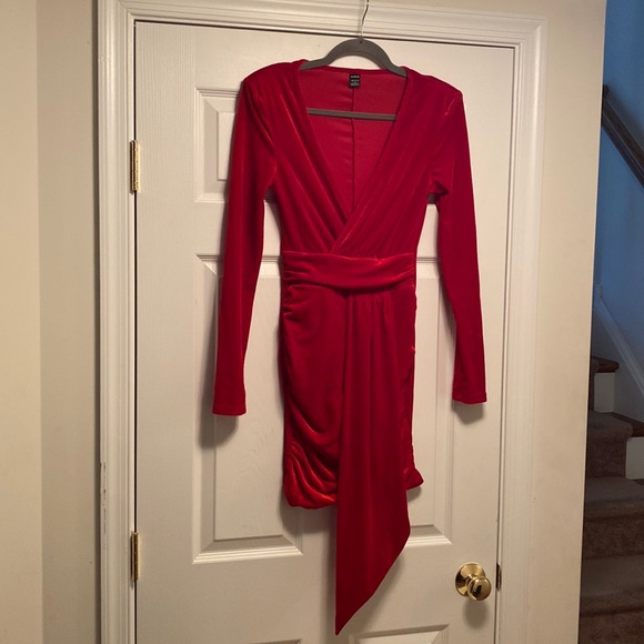 SHEIN Dresses & Skirts - NWOT Shein Red Long Sleeve Dress…size S